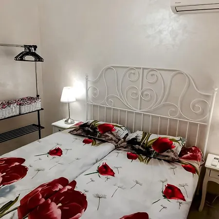 Appartement 3 а *